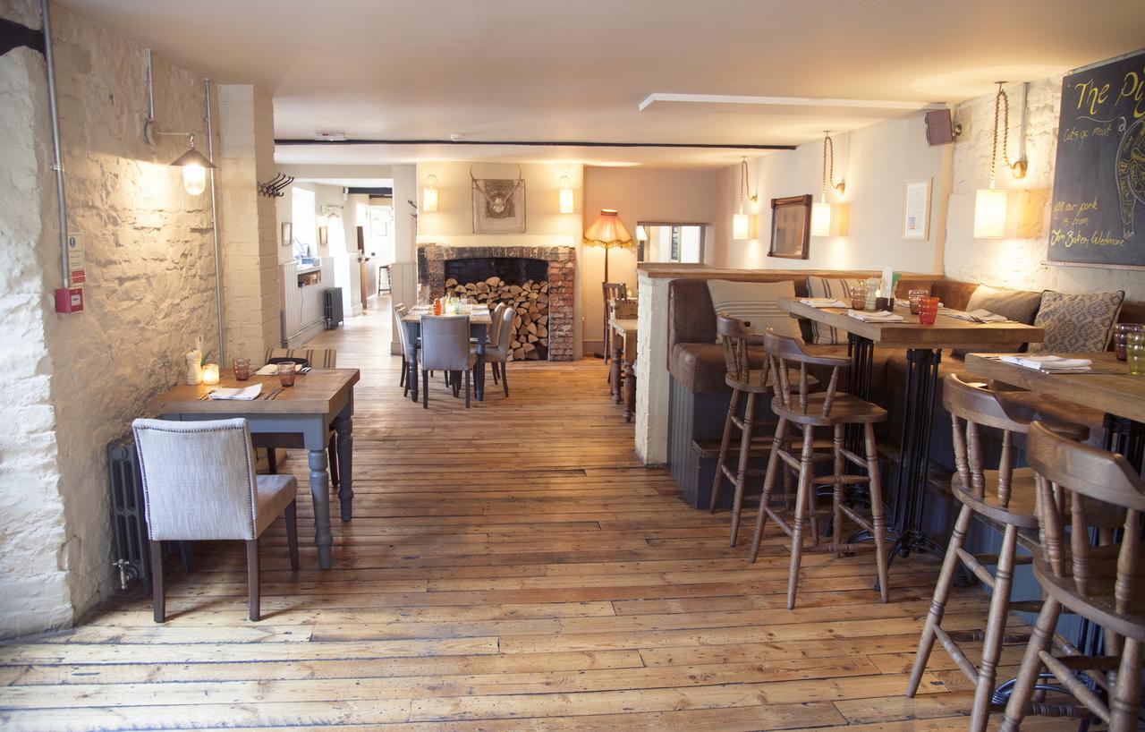 The White Hart Hotel Somerton  Exterior photo